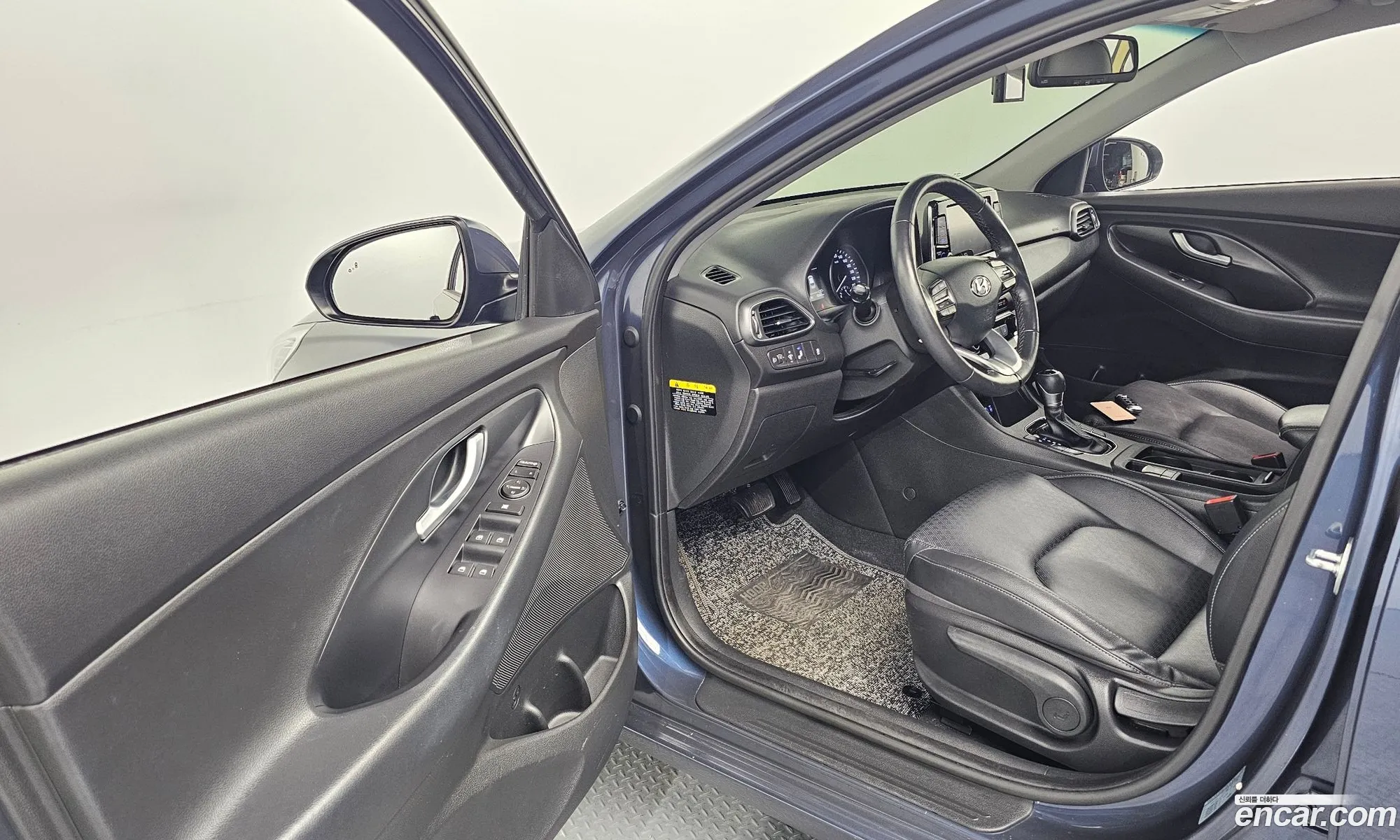 Hyundai i30 2017 KMHH151AGJU025066 — 21