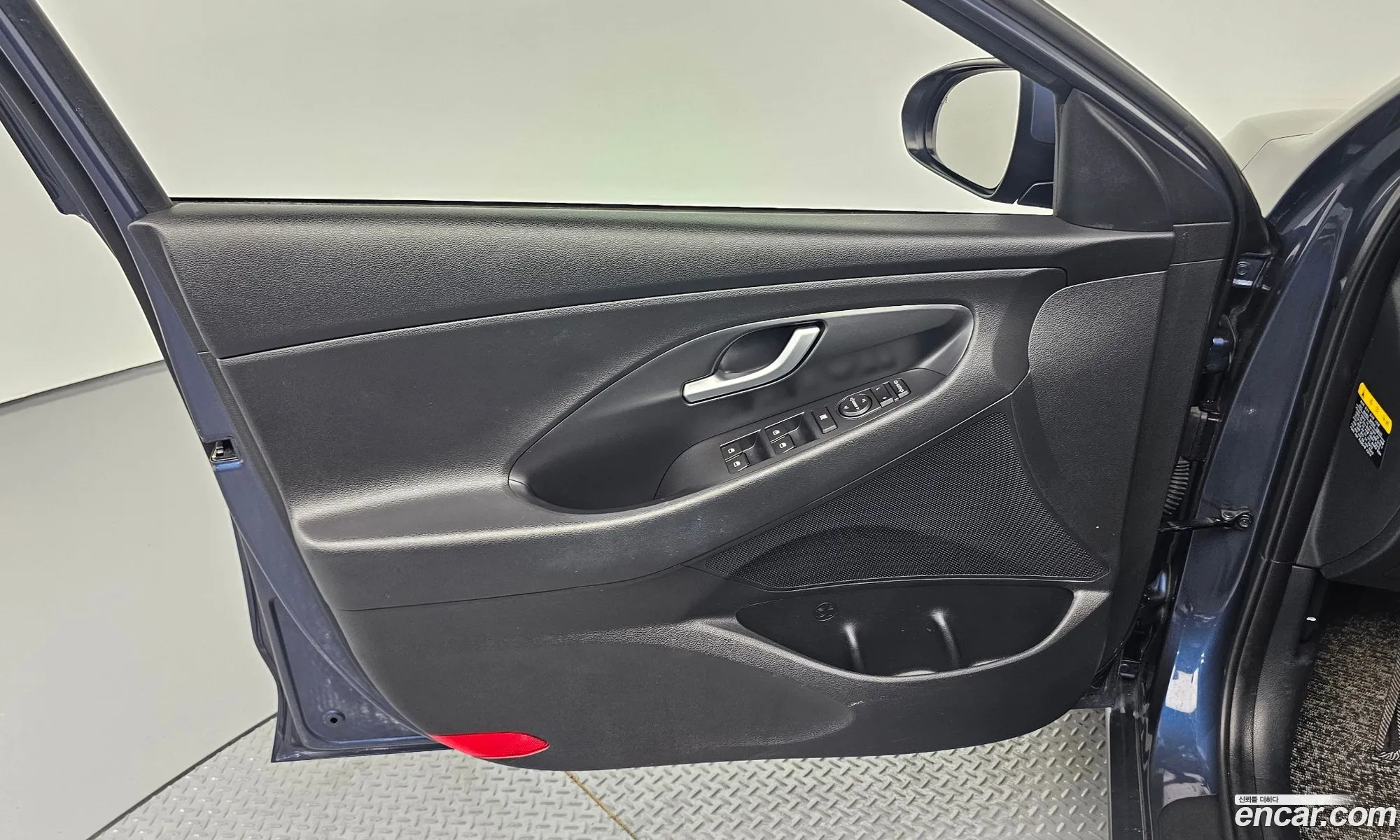 Hyundai i30 2017 KMHH151AGJU025066 — 18