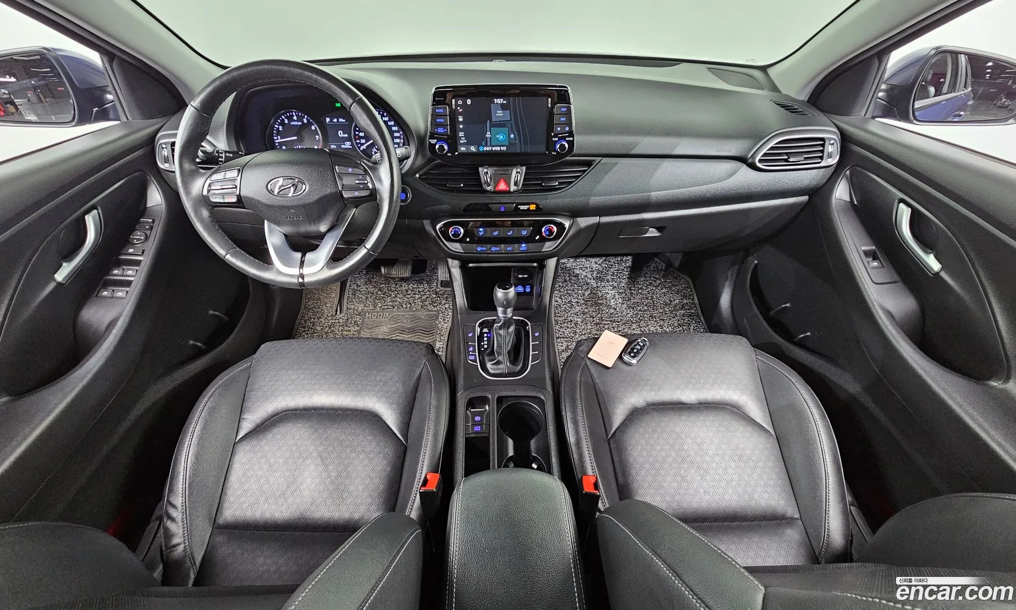 Hyundai i30 2017 KMHH151AGJU025066 — 25
