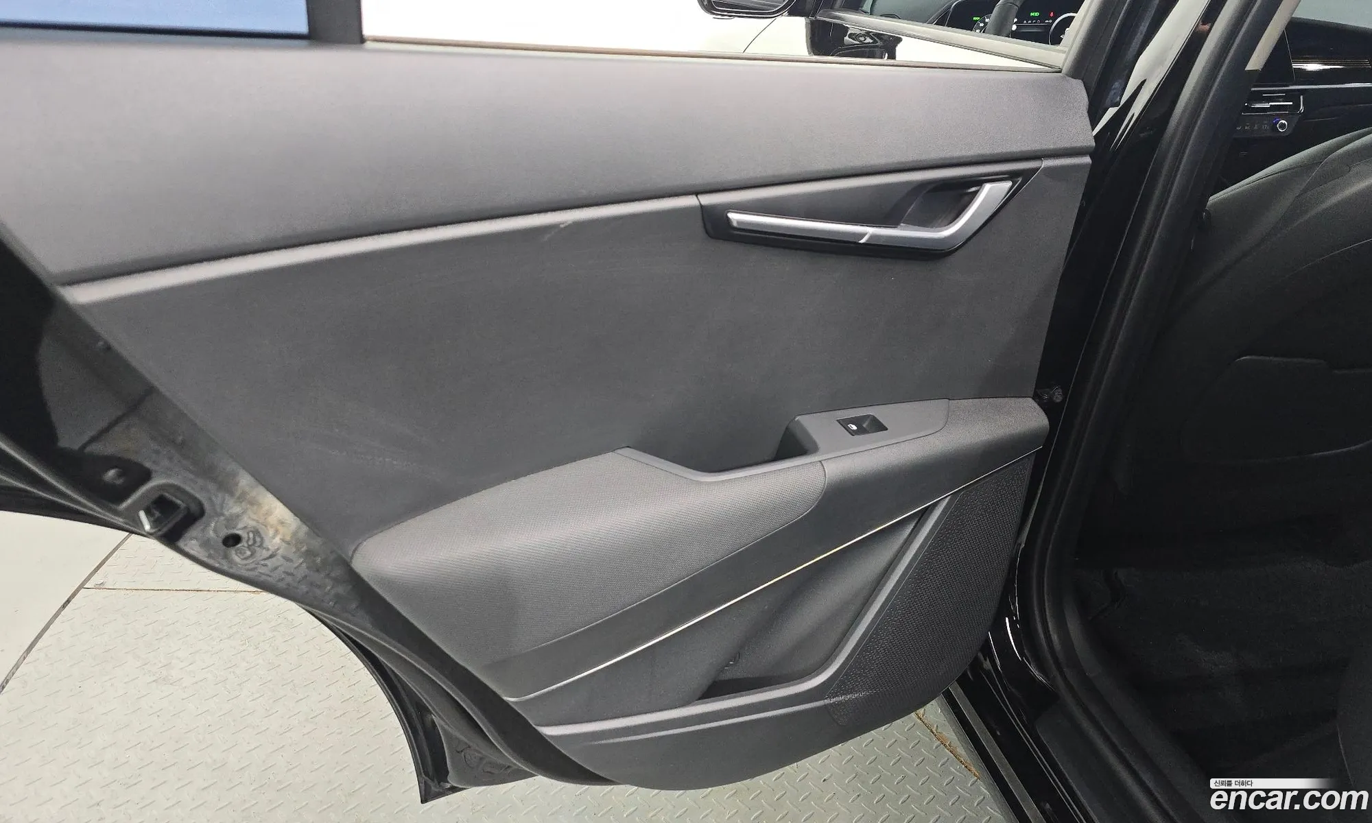 Kia Niro EV 2023 — 16