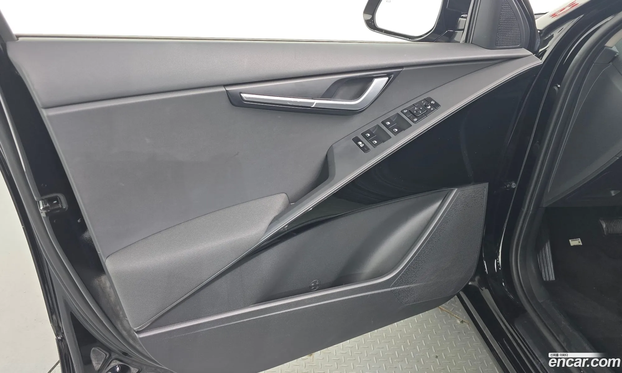 Kia Niro EV 2023 — 14