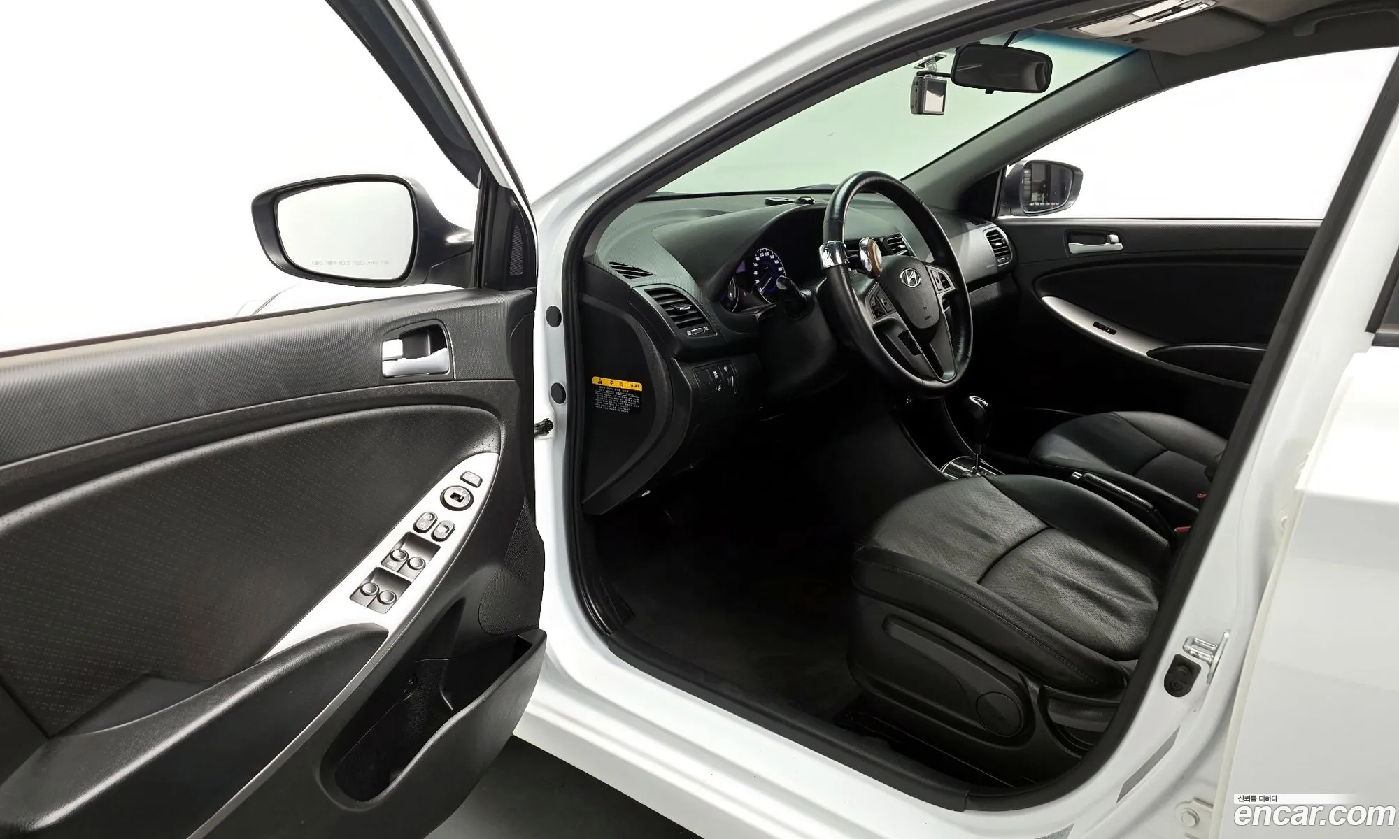 Hyundai Accent 2016 — 9