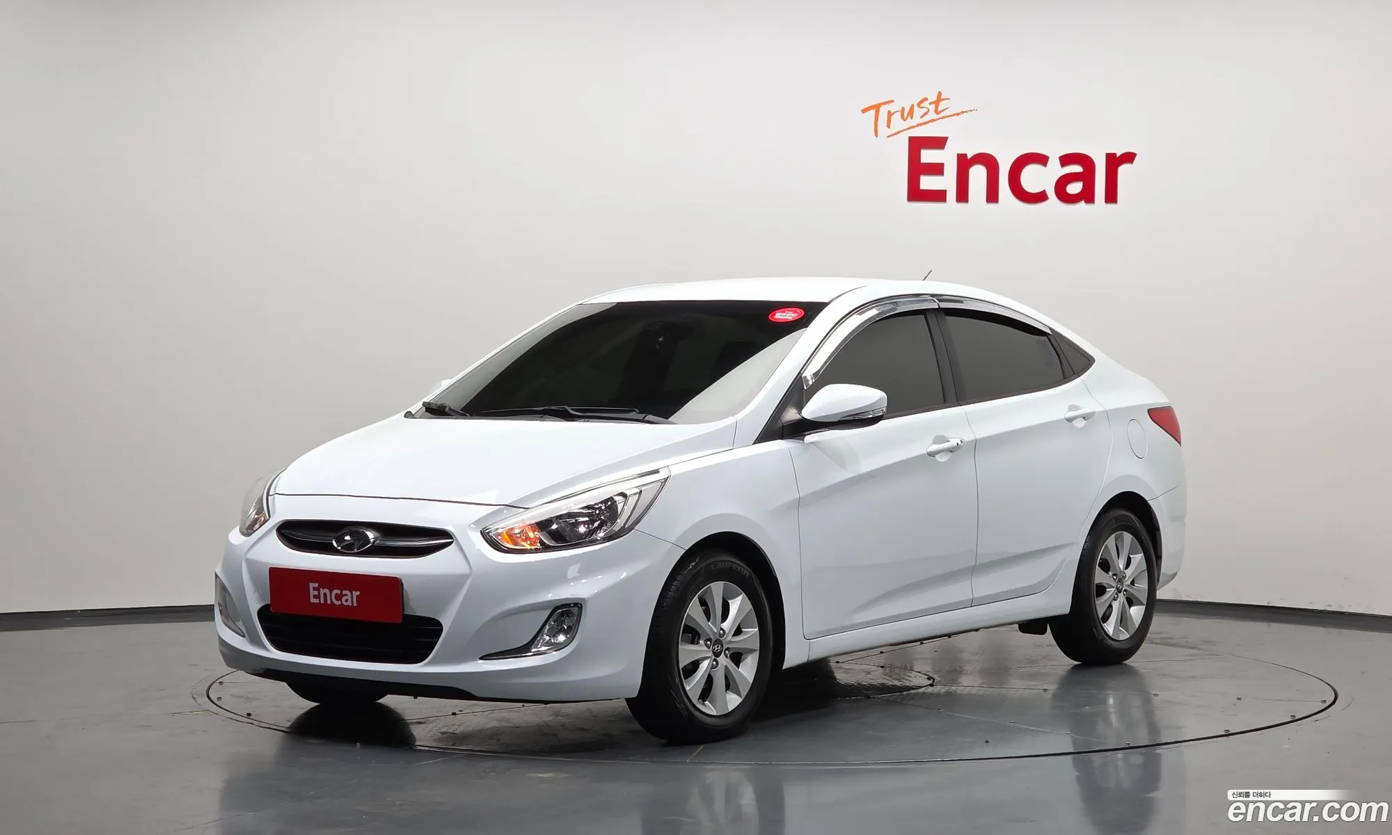 Hyundai Accent 2016 — 17
