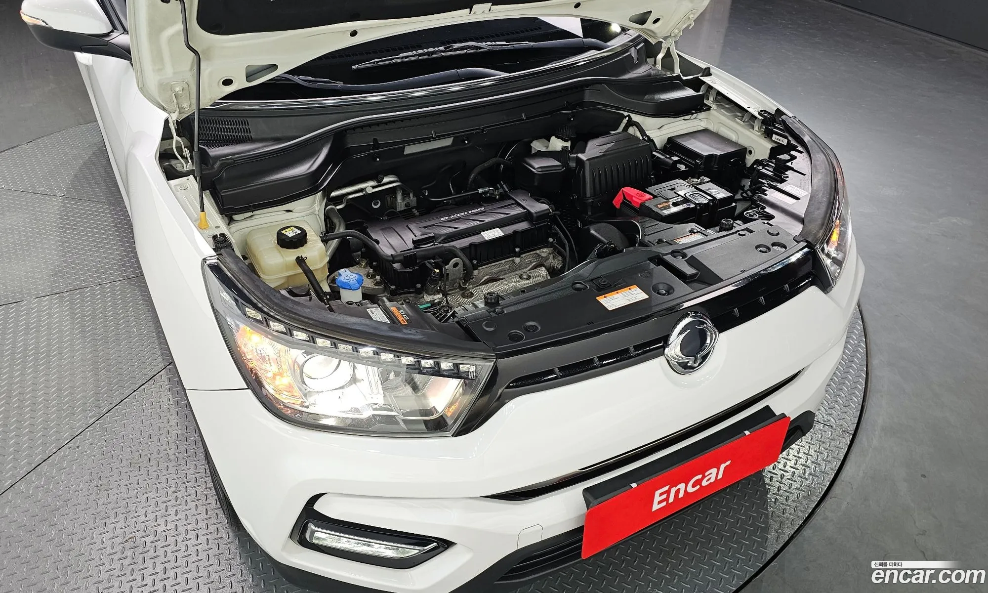 KG Mobility (SsangYong) Tivoli Armour 2018 — 14
