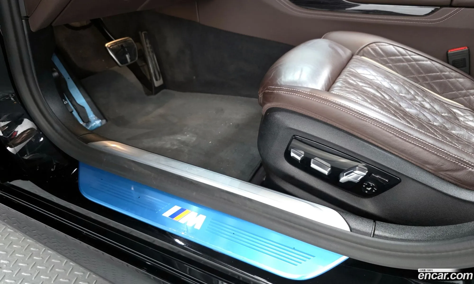 BMW 7 Series 2021 — 38