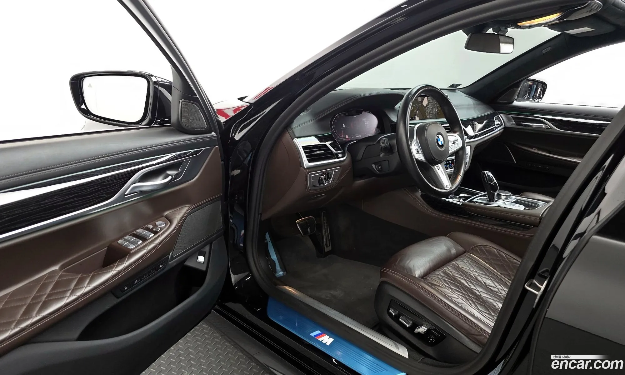 BMW 7 Series 2021 — 33