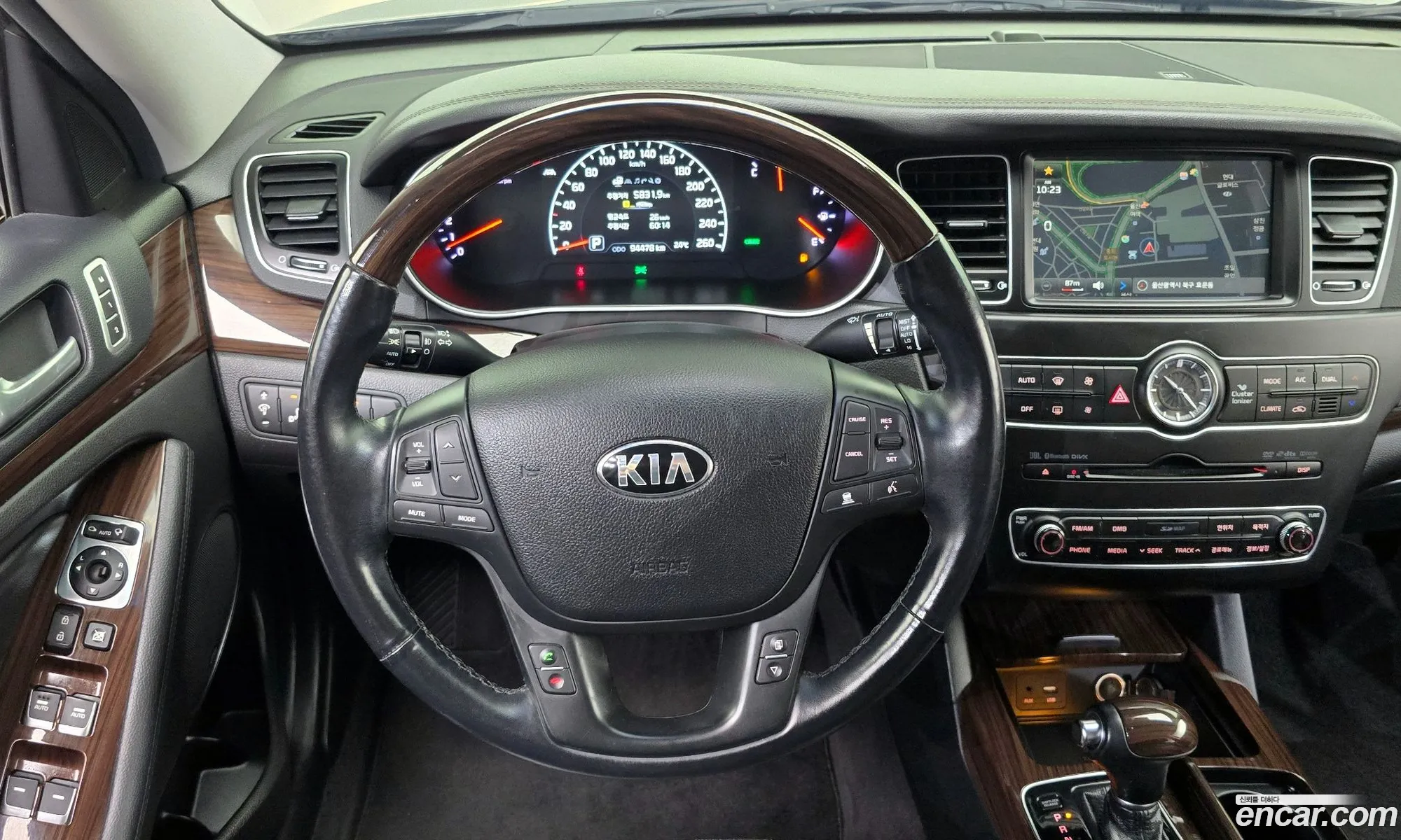 Kia K7 2014 KNALM415BFA190800 — 19