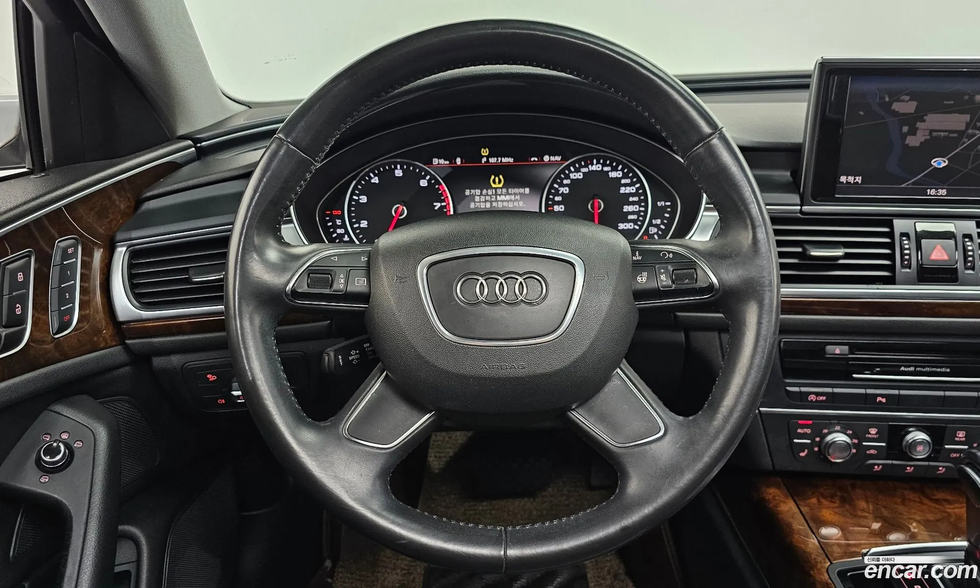 Audi A6 2012 — 13