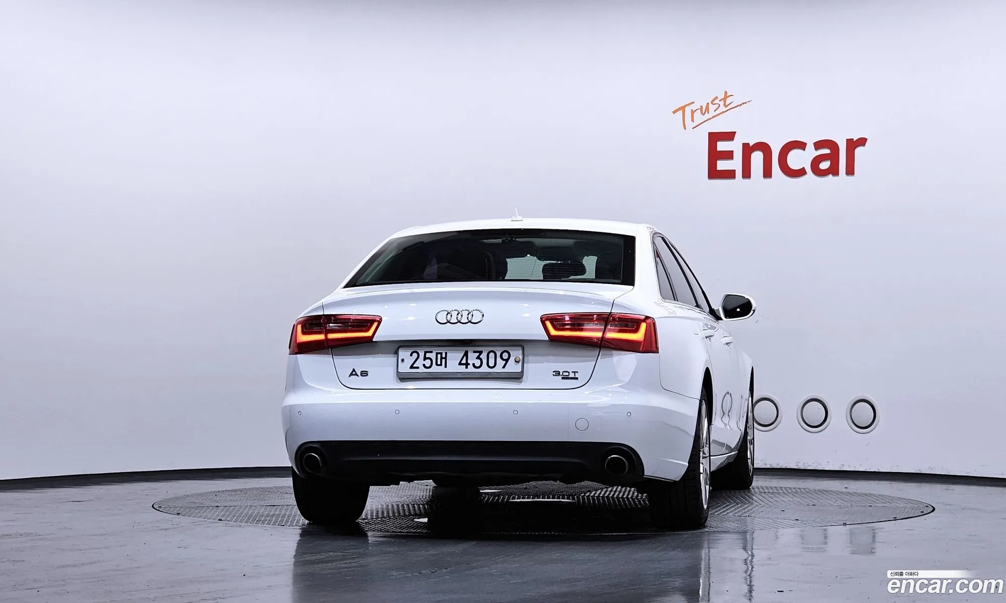 Audi A6 2012 — 12