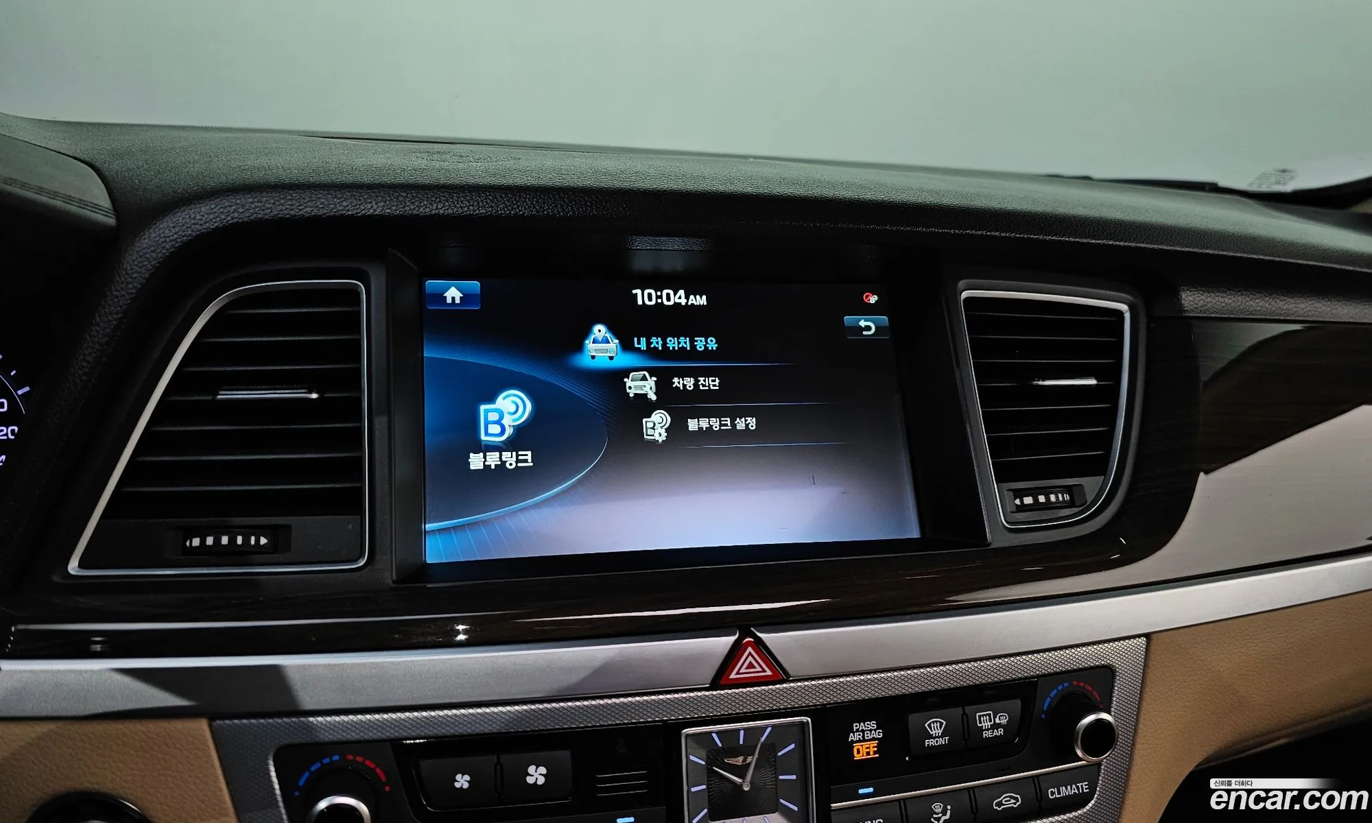 Genesis G80 2017 KMHGM41DBHU215008 — 19