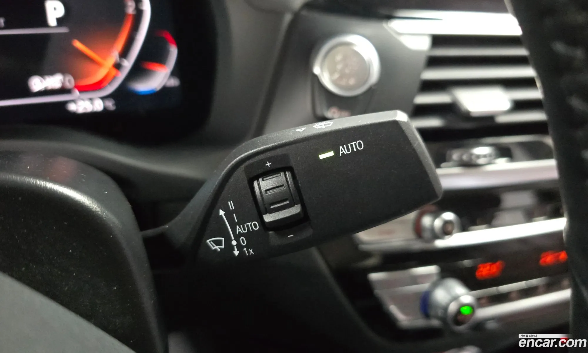 BMW X4 2021 WBAVJ9108M9F99043 — 15