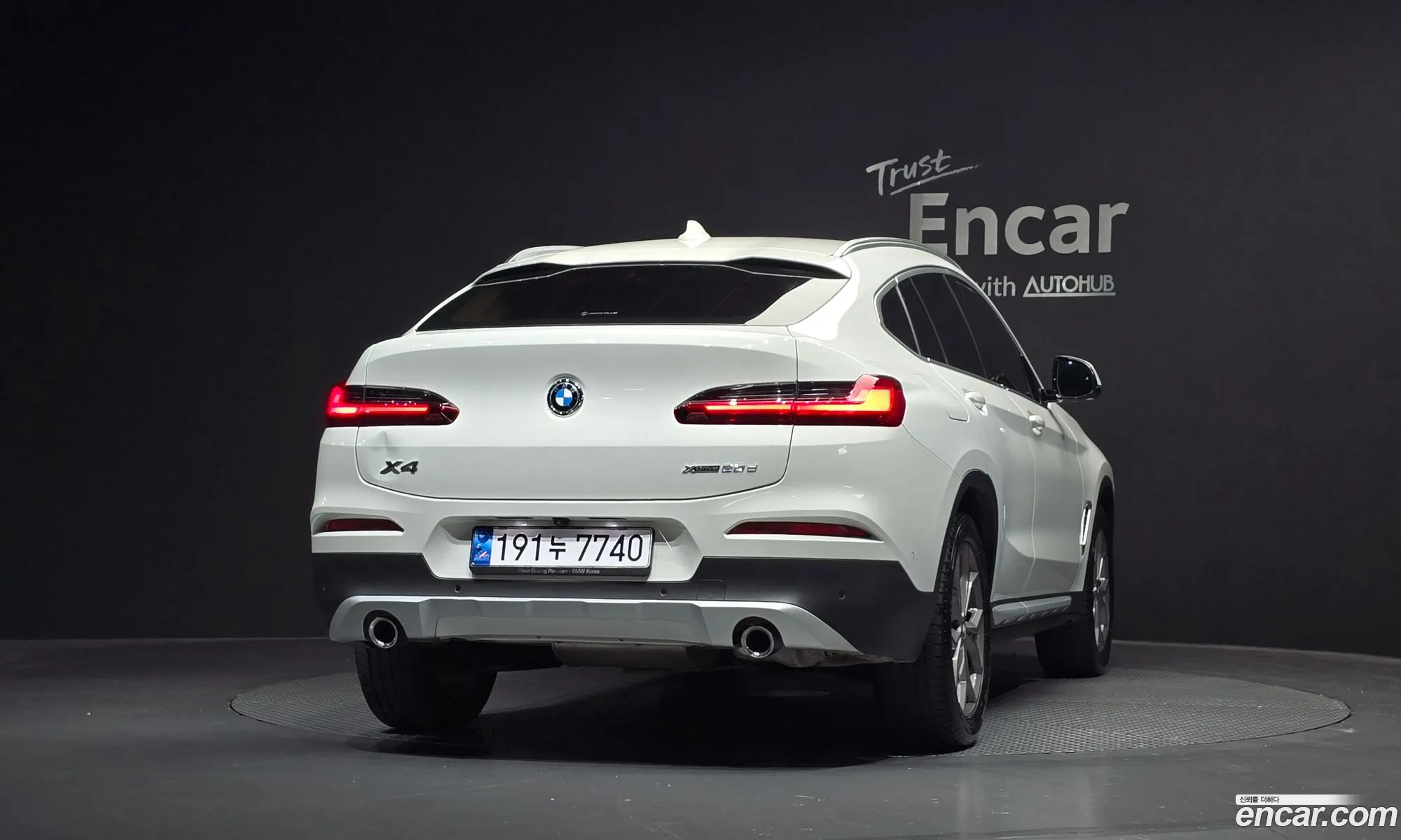 BMW X4 2021 WBAVJ9108M9F99043 — 8