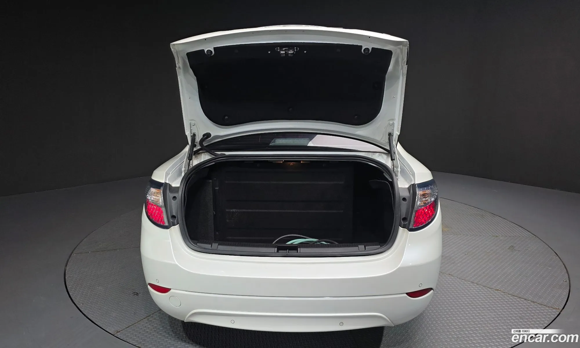Renault Korea (Samsung) SM3 Z.E. 2015 KNMC4Z2ZMFP001032 — 31