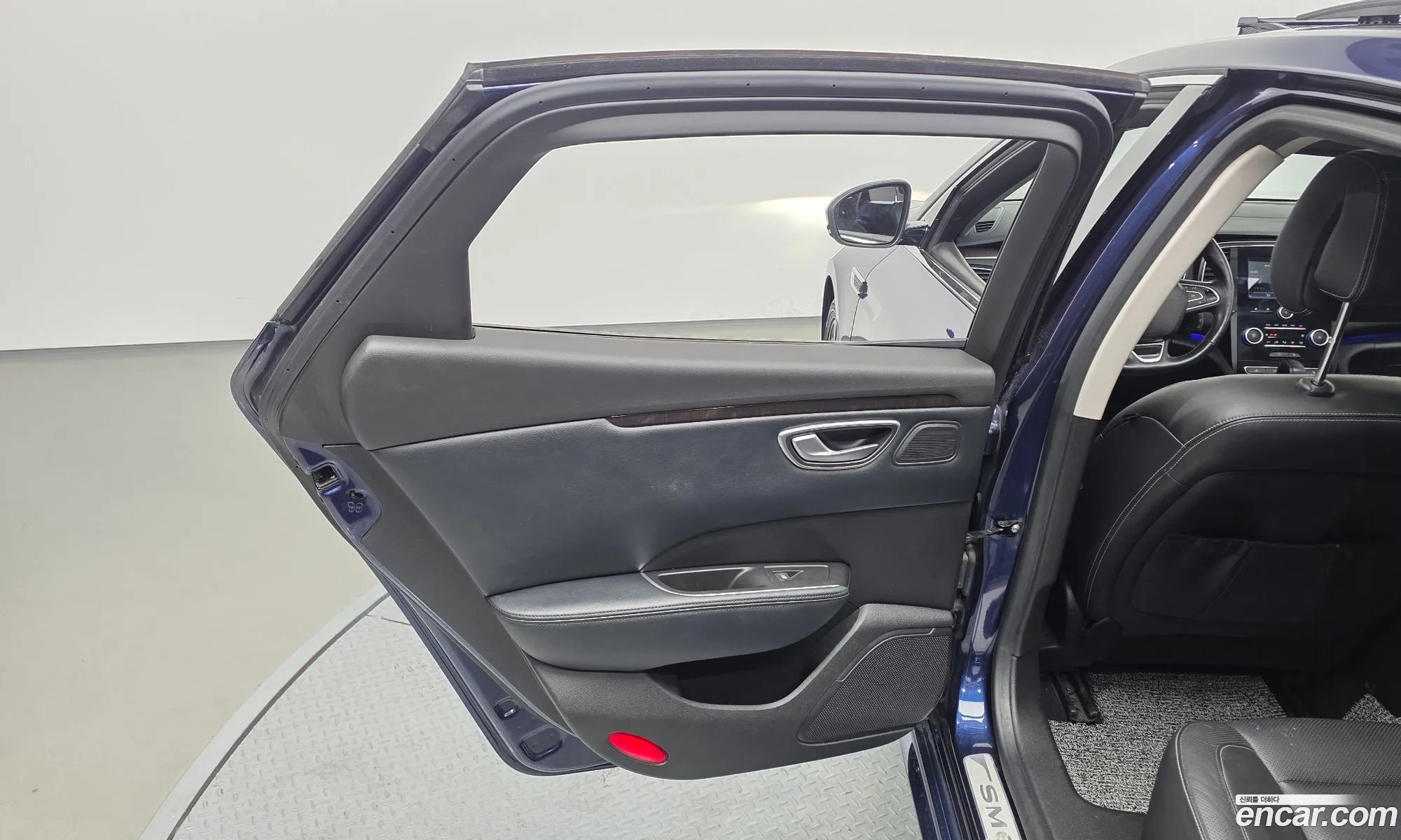 Renault Korea (Samsung) SM6 2016 — 17