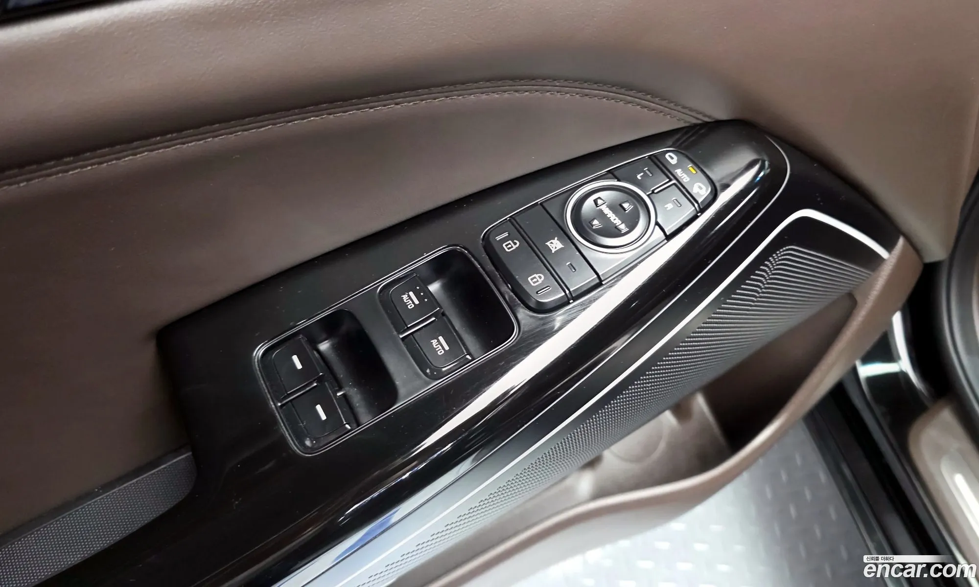 Kia K7 2016 — 21