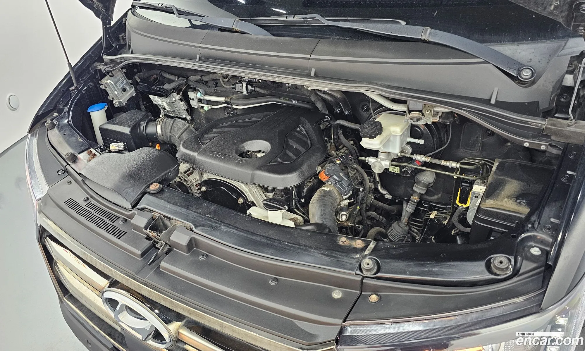 Hyundai Solati 2019 KMJUG17RPLC002856 — 26