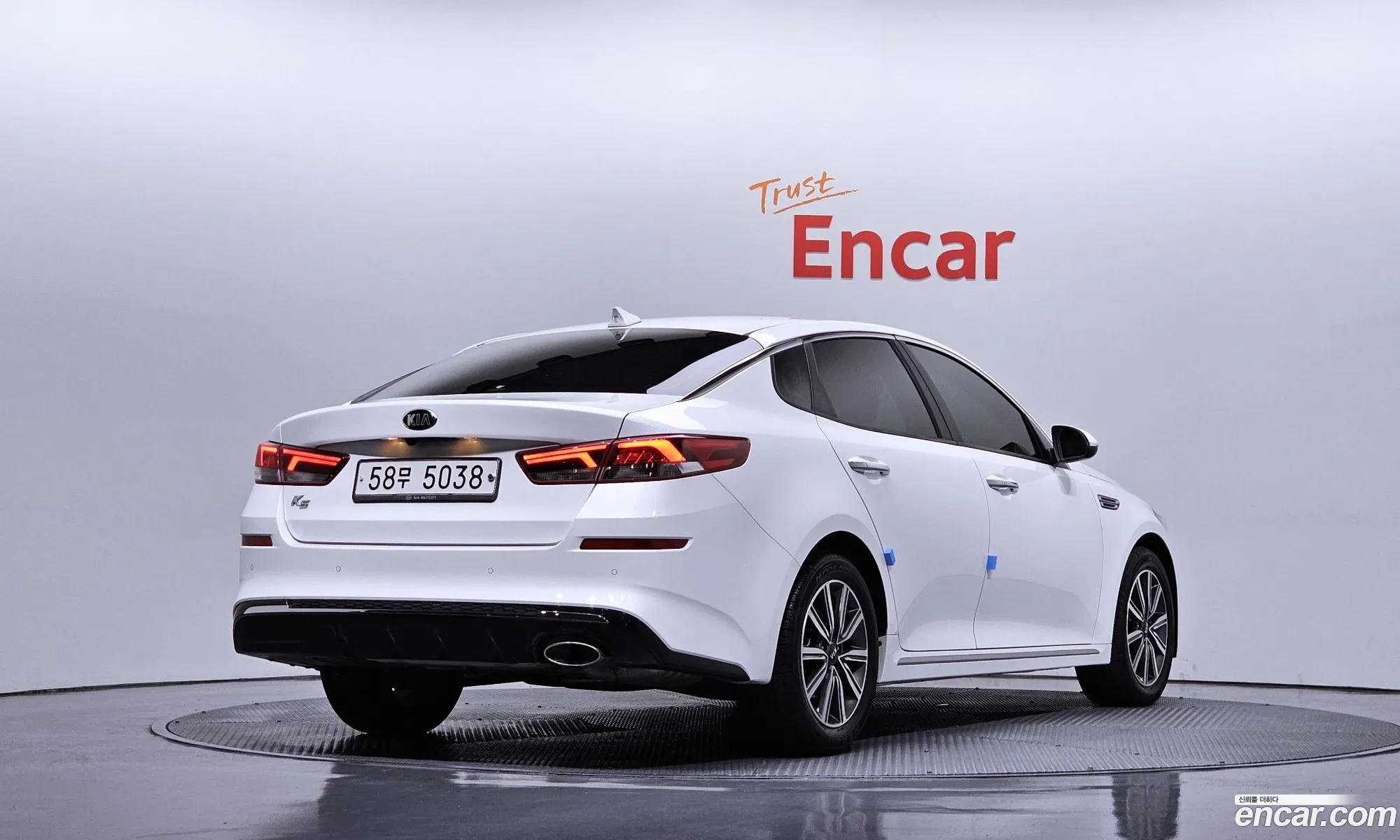 Kia K5 2019 KNAGT411BLA361200 — 17