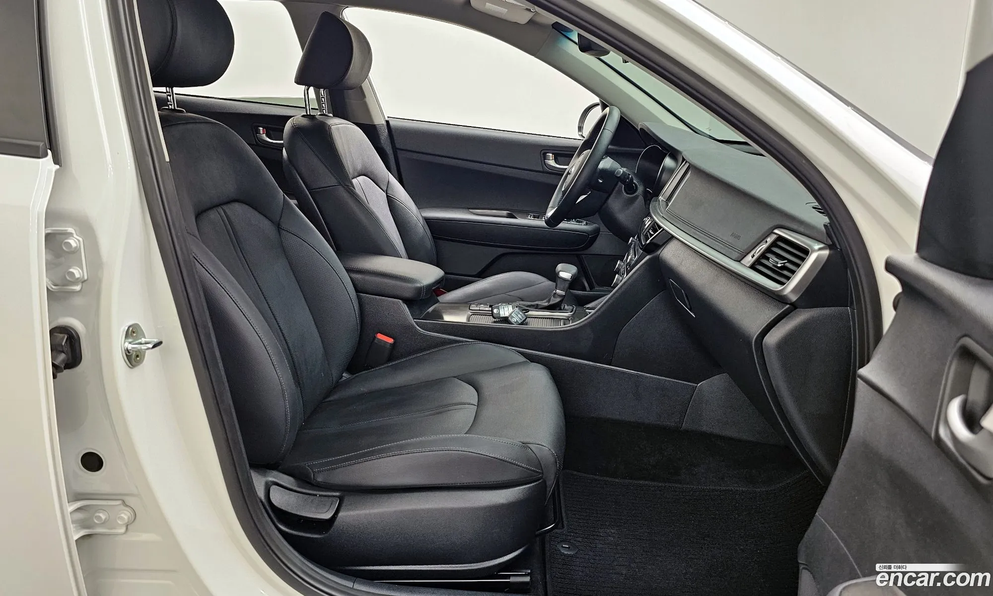 Kia K5 2019 KNAGT411BLA361200 — 5