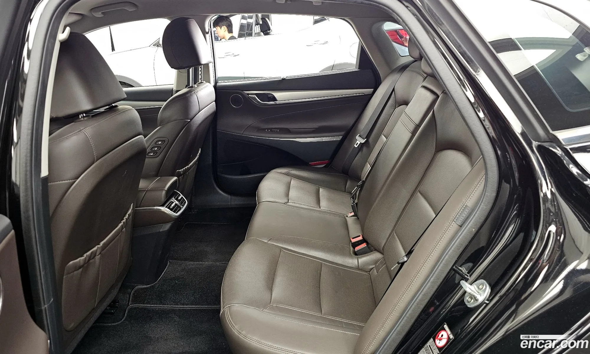 Hyundai Grandeur IG 2020 — 26
