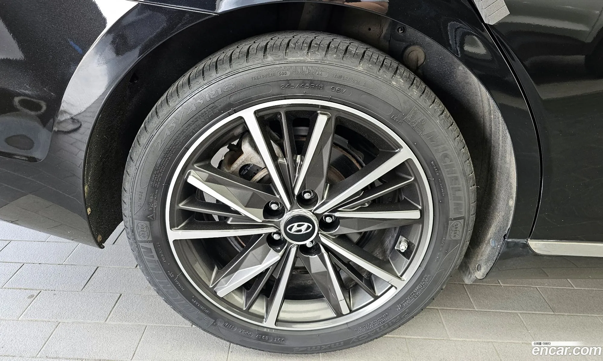 Hyundai Grandeur IG 2020 — 32