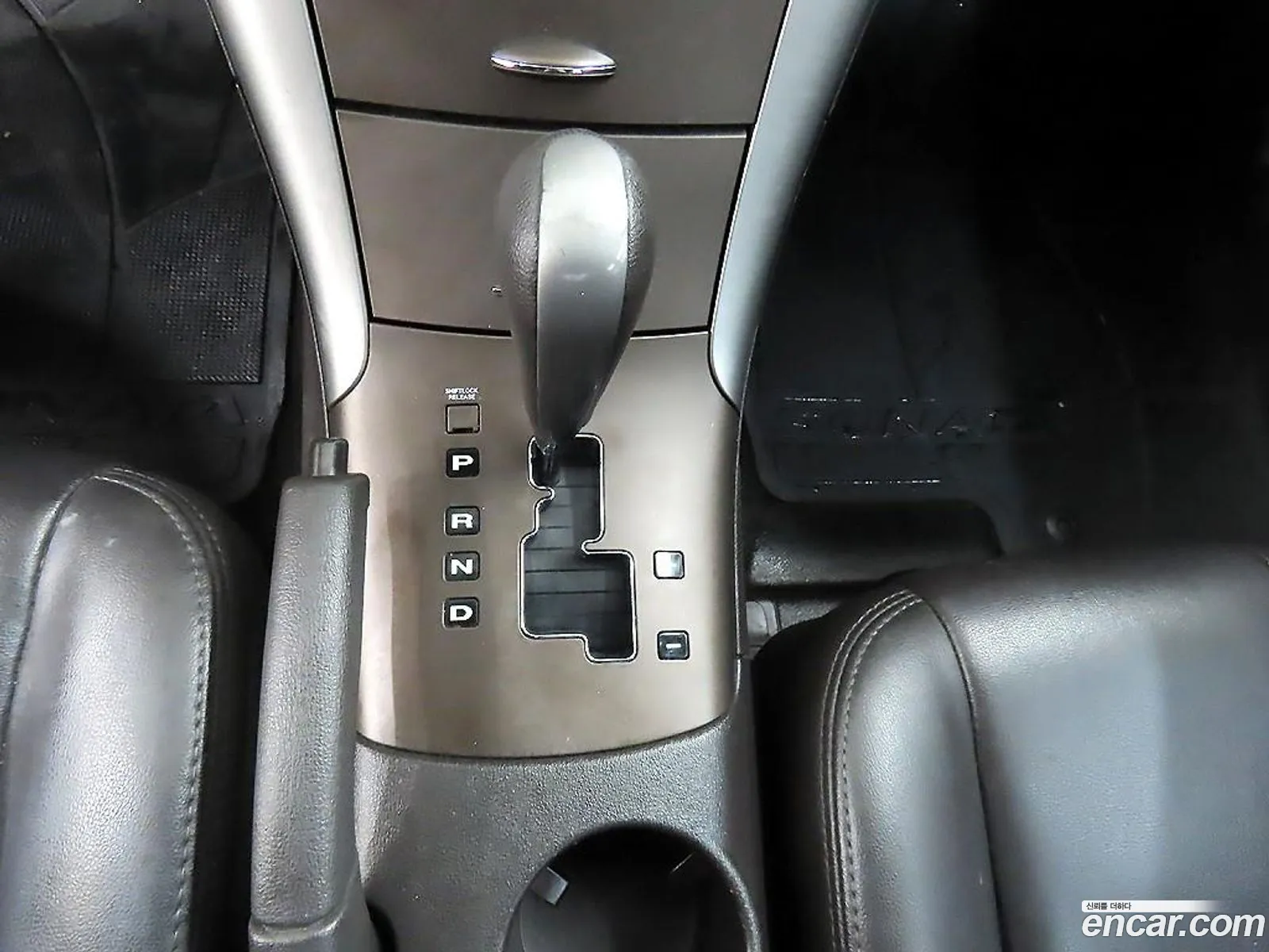 Hyundai NF Sonata Transform 2009 — 6