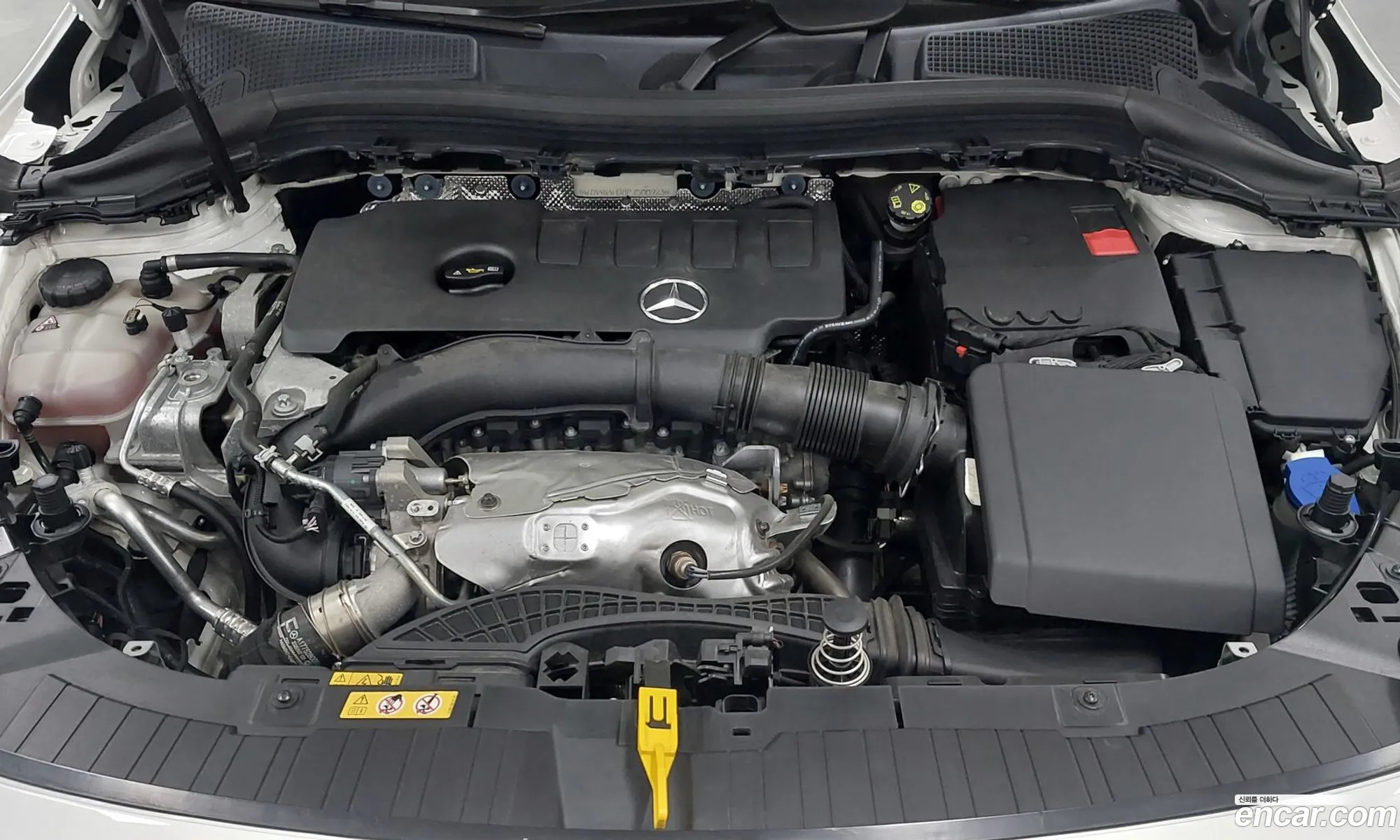 Mercedes-Benz GLA-Class H247 2023 — 4