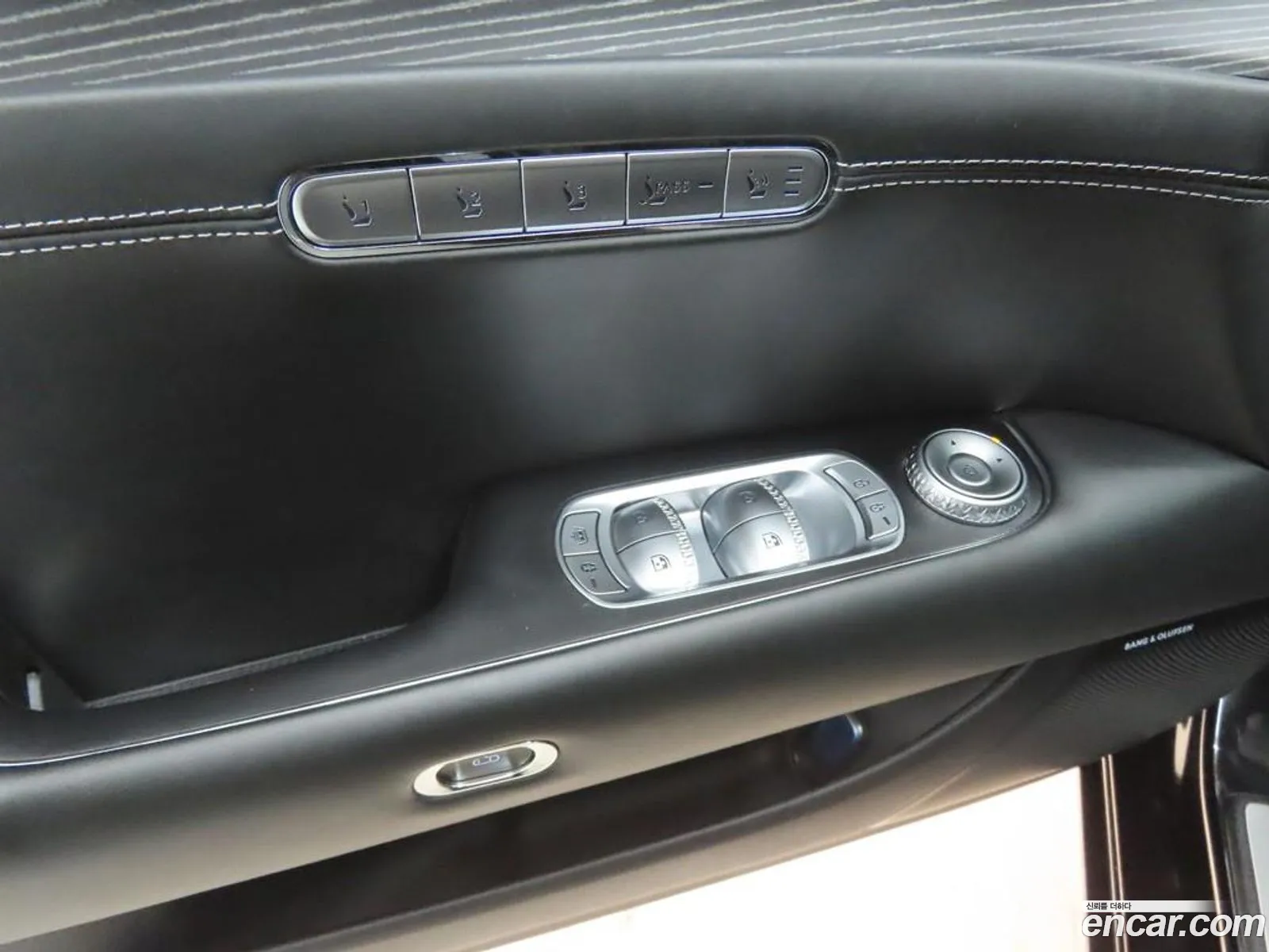 Genesis G90 2022 — 11