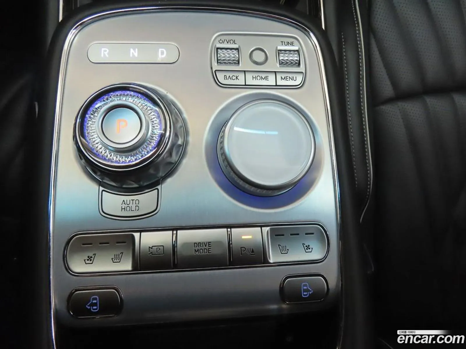 Genesis G90 2022 — 16