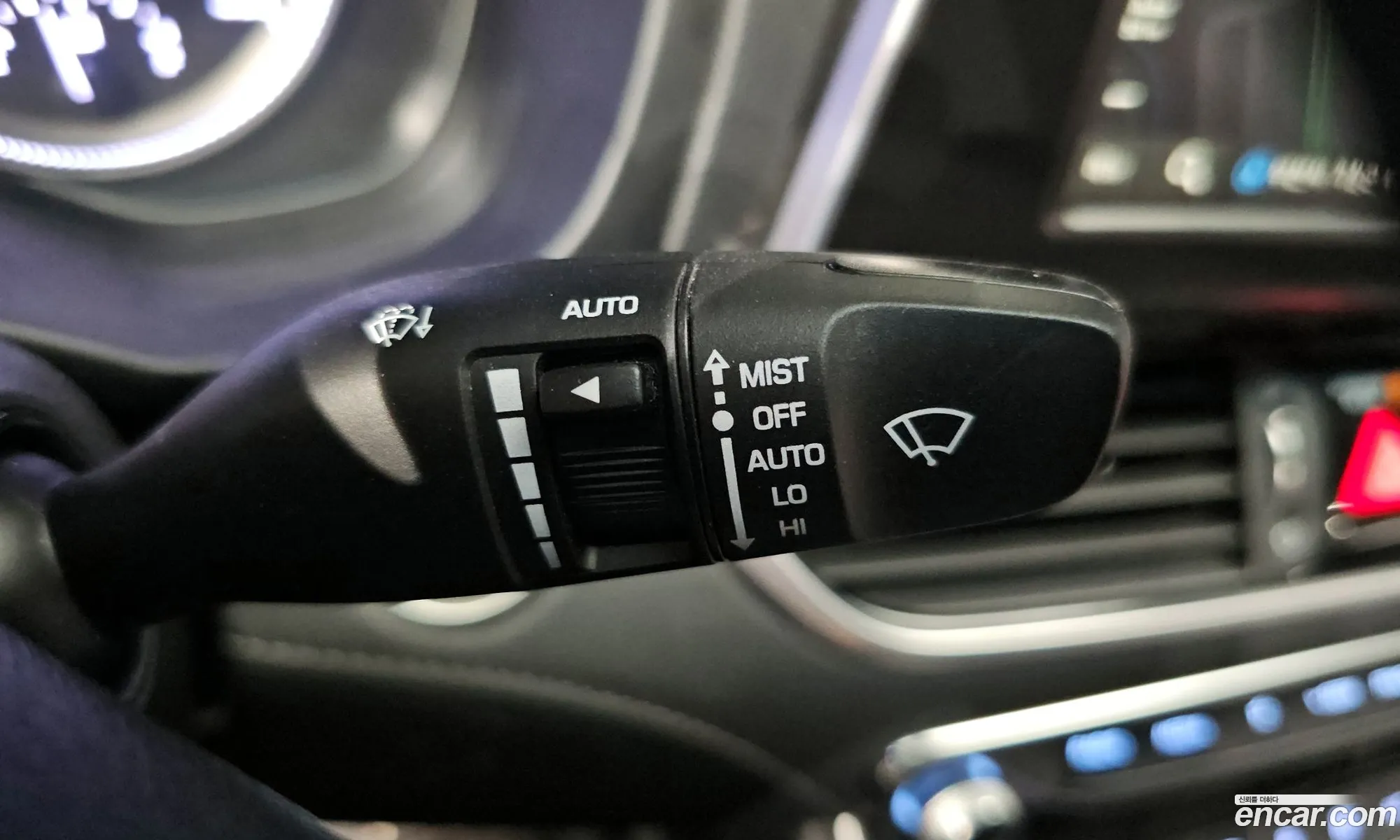 Hyundai Grandeur IG 2019 — 31