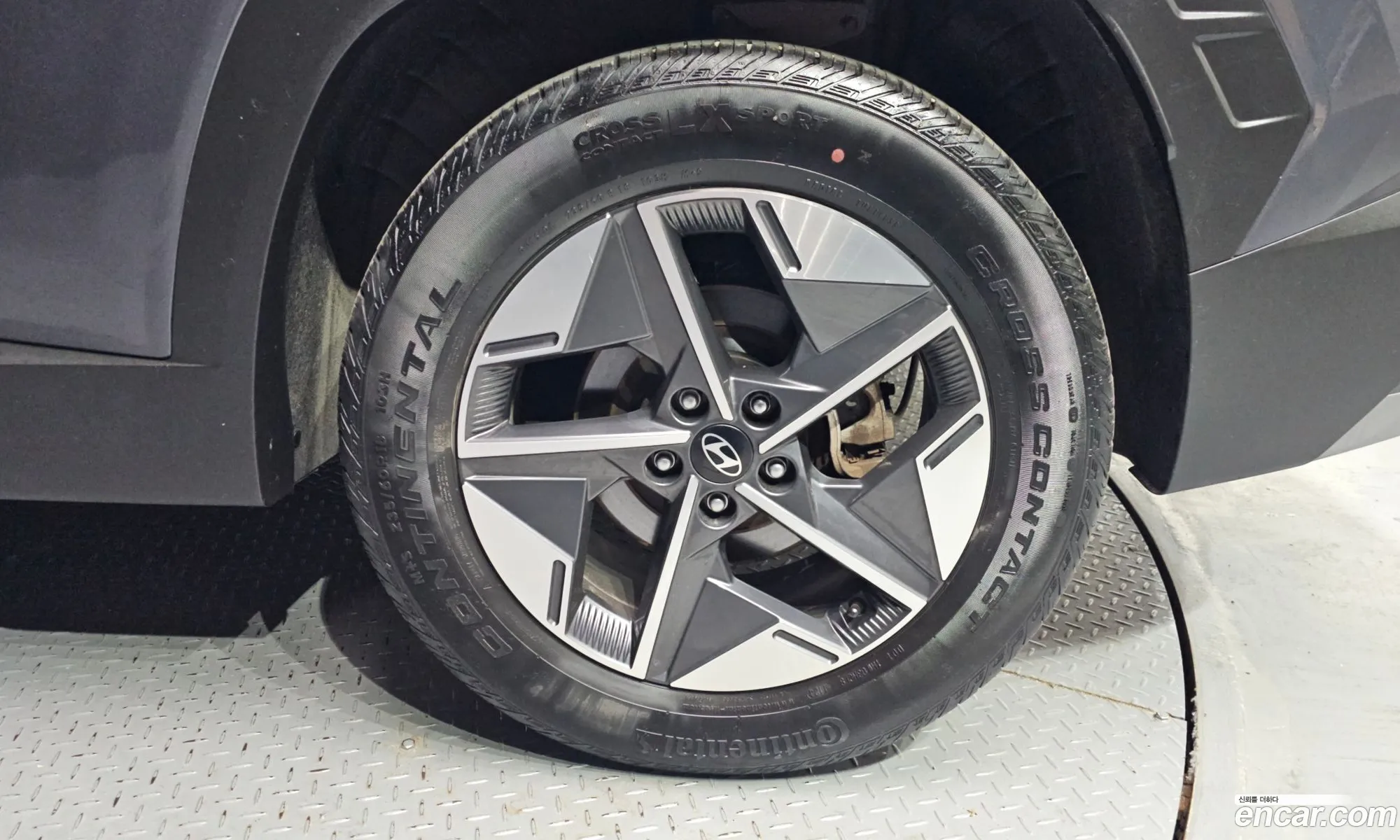 Hyundai Tucson Hybrid 2024 — 22