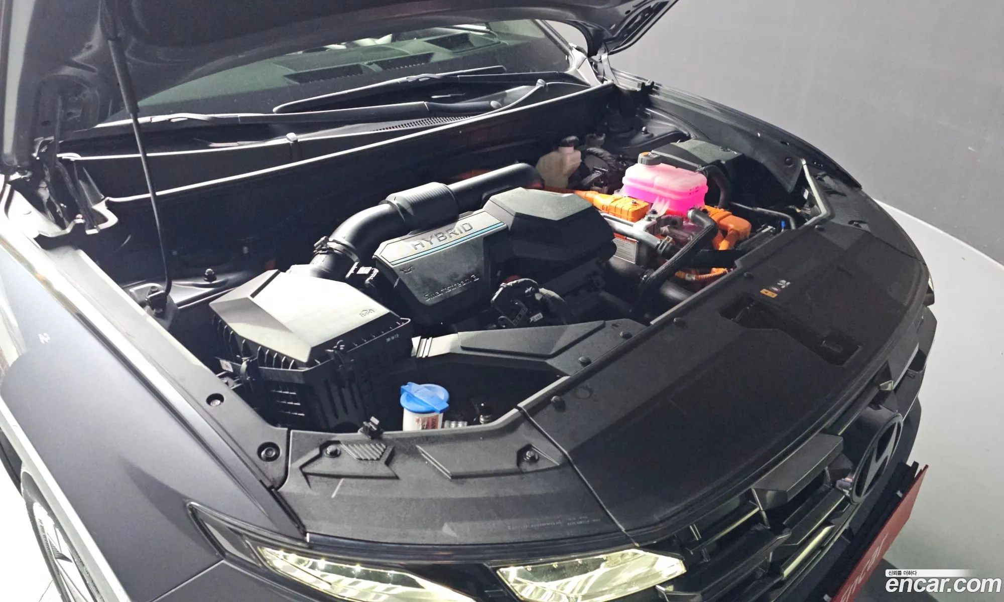 Hyundai Tucson Hybrid 2024 — 16