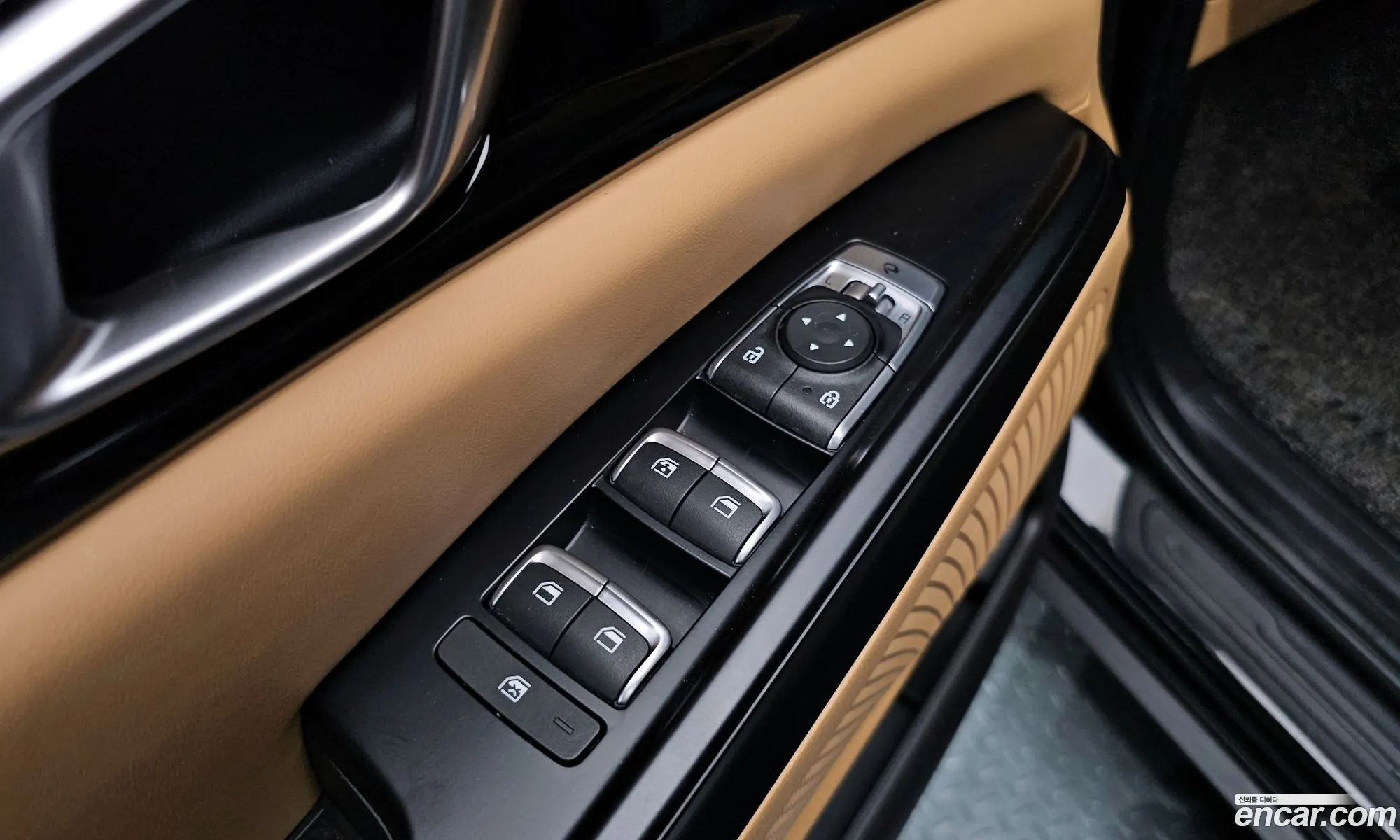 Kia Carnival 2021 — 14