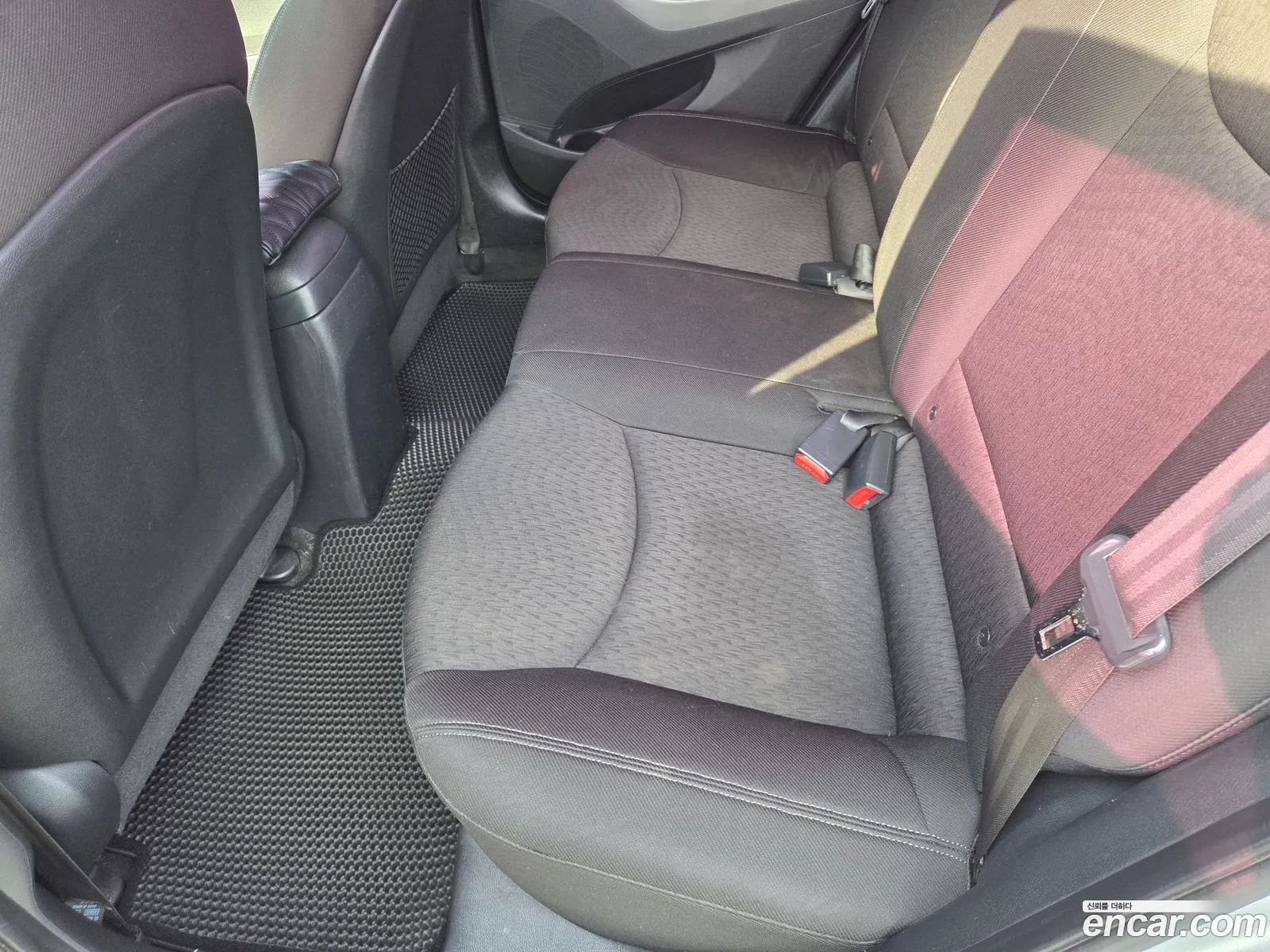 Hyundai Elantra MD 2010 — 2
