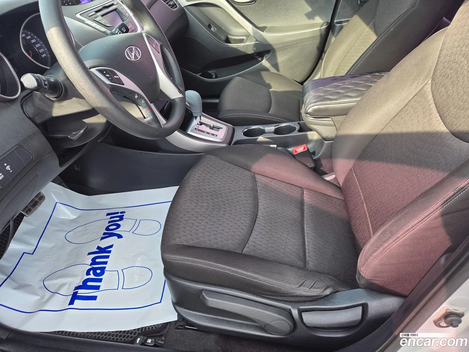 Hyundai Elantra MD 2010 — 18