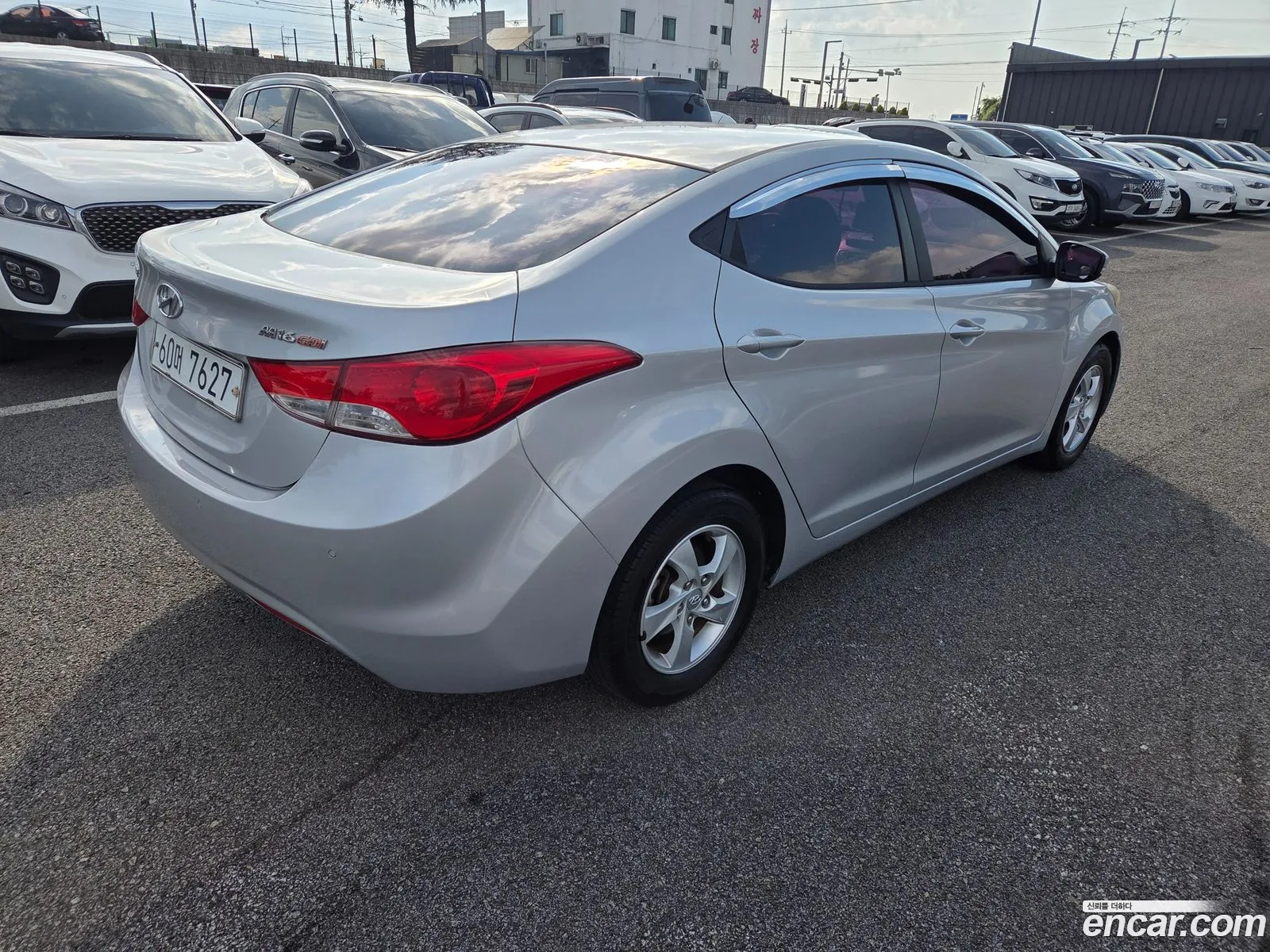 Hyundai Elantra MD 2010 — 15