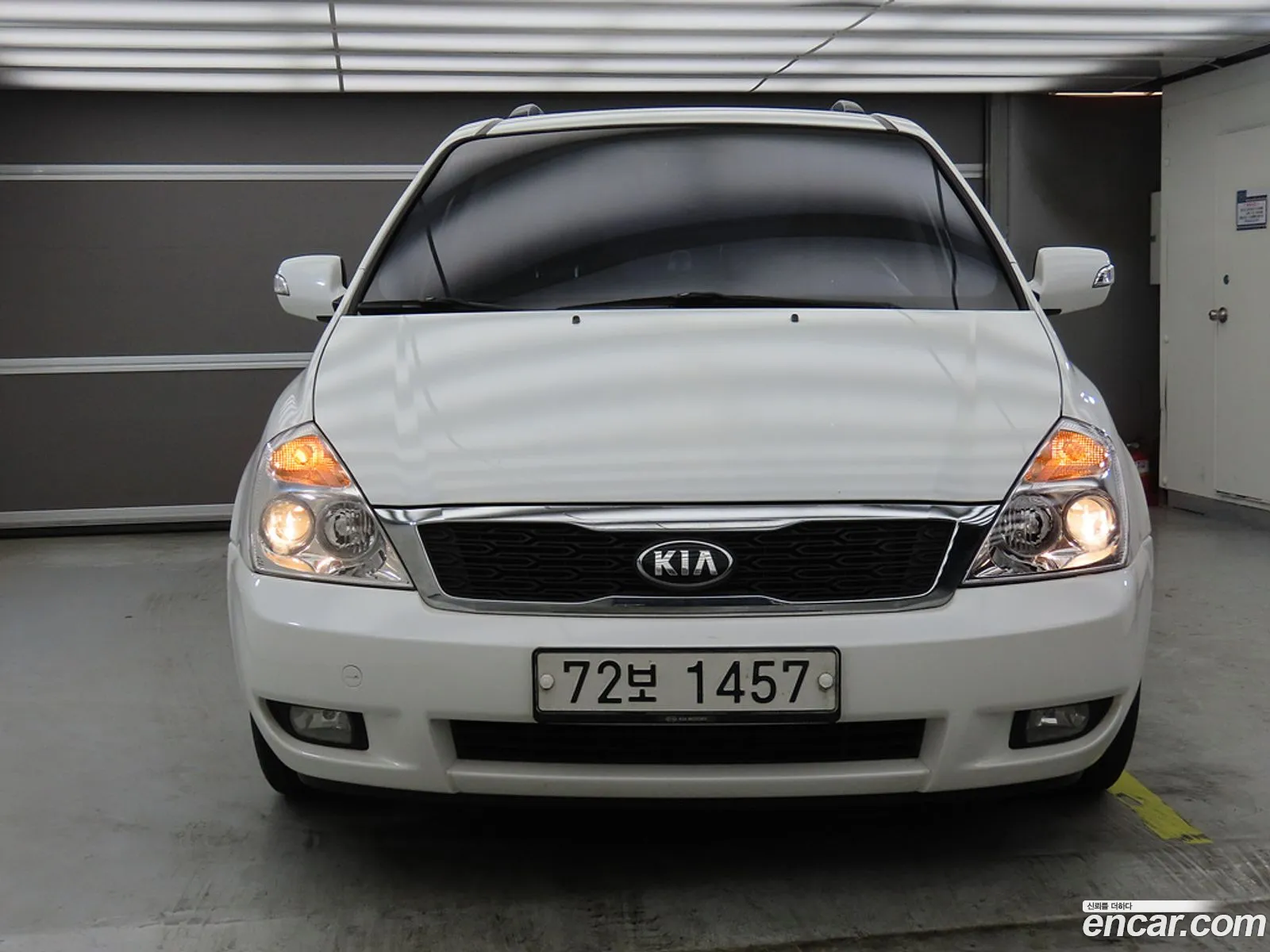 Kia Carnival R 2014 — 3