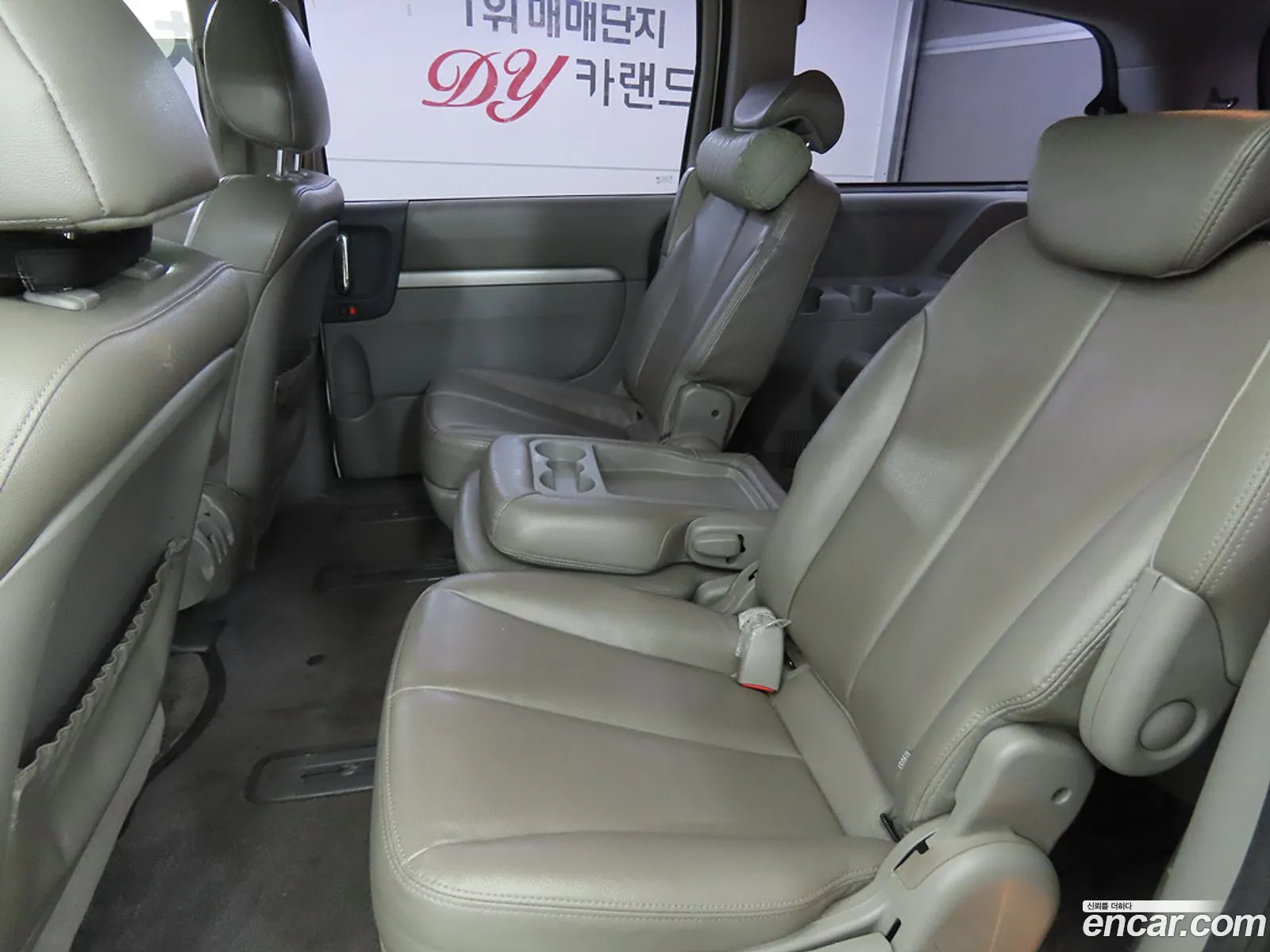 Kia Carnival R 2014 — 8
