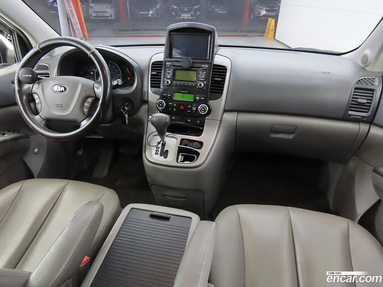 Kia Carnival R 2014 — 9