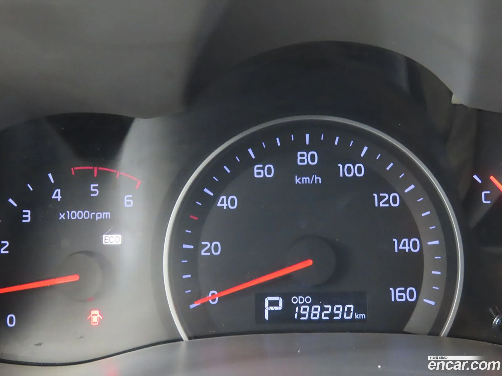 Kia Carnival R 2014 — 4