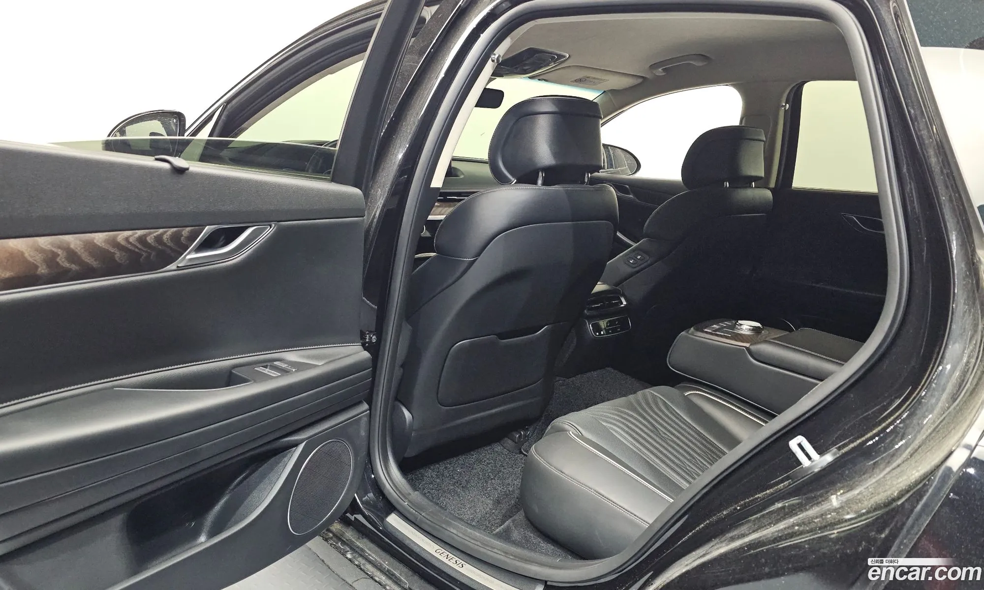 Genesis G80 2023 — 11