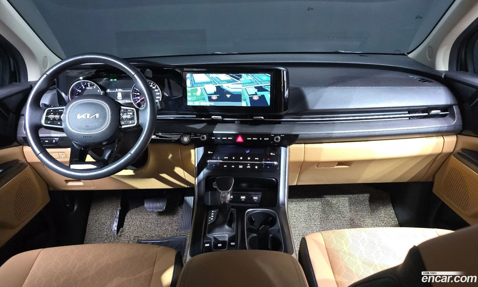 Kia Carnival 2023 KNANB813BPS294741 — 6