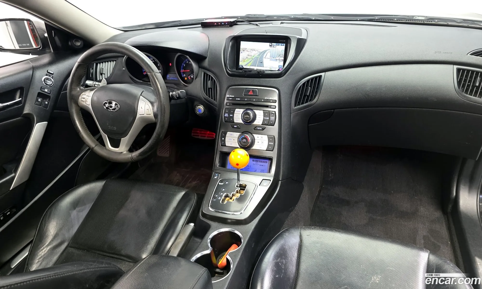Hyundai Genesis Coupe