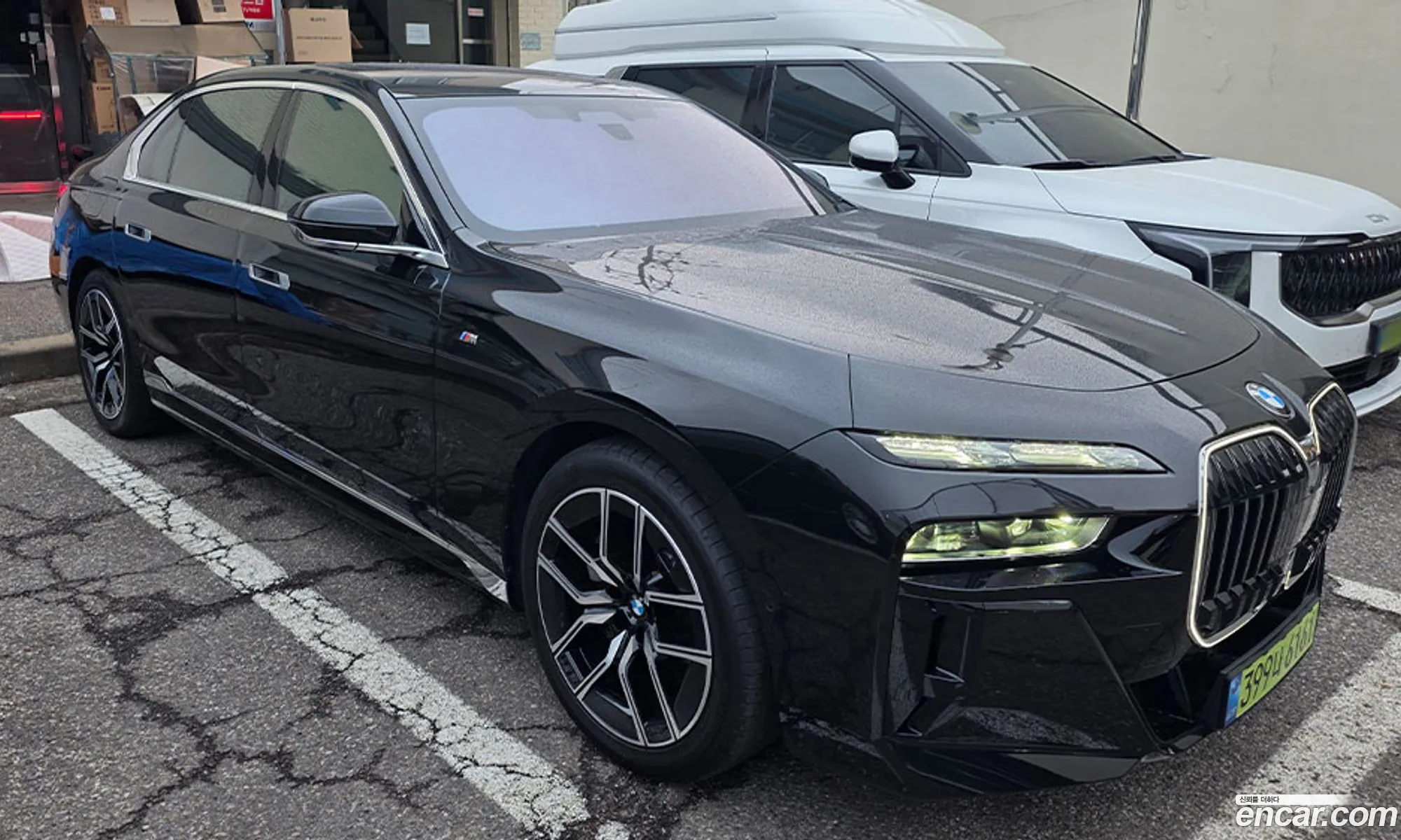 BMW 7 Series 2025 — 8