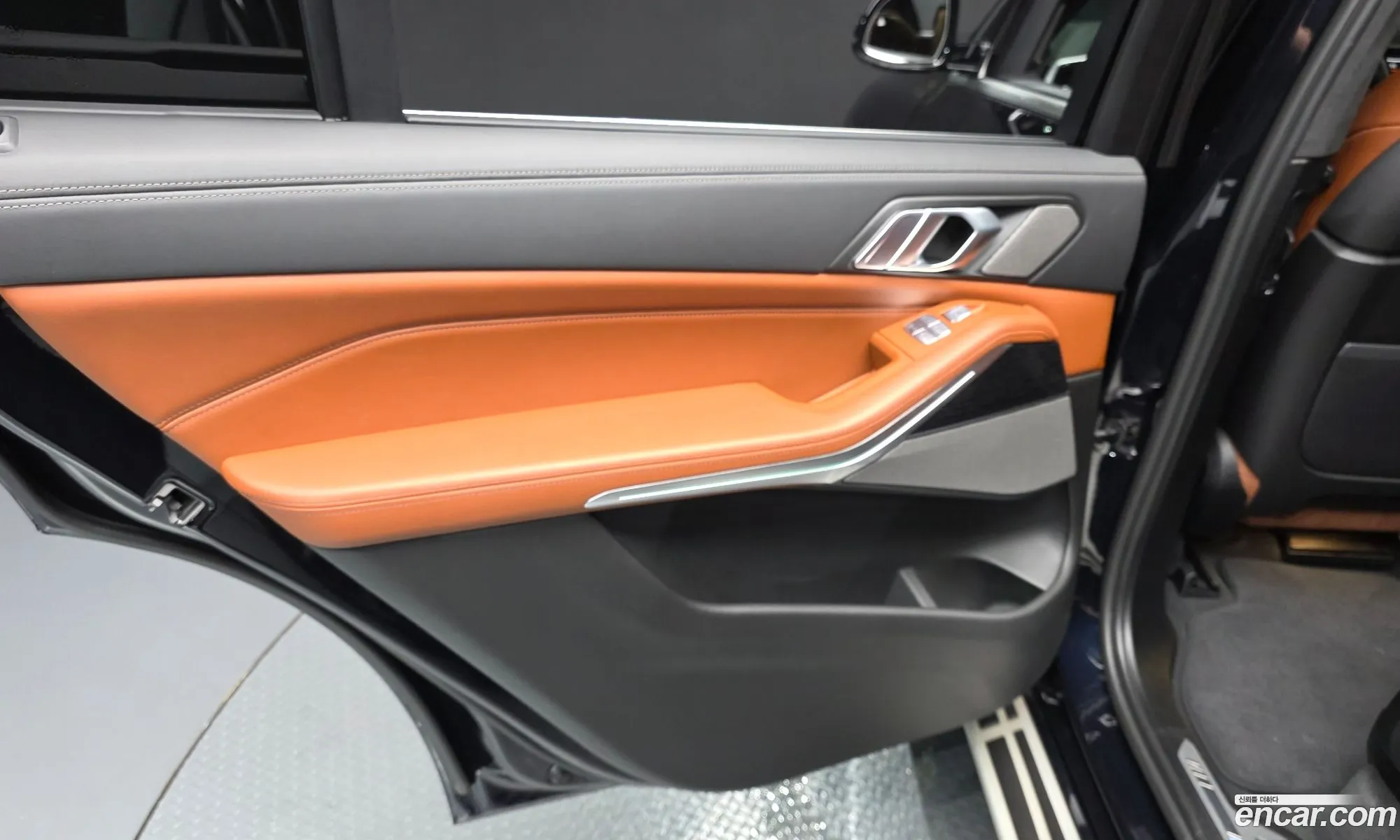 BMW X7 2021 WBATB410111111111 — 4