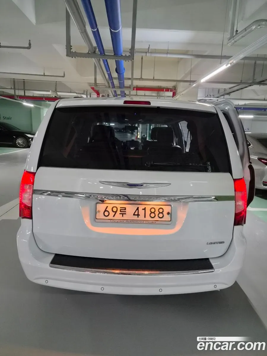 Chrysler Grand Voyager 2014 — 3