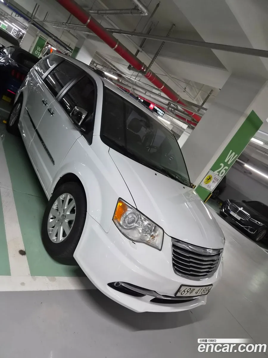 Chrysler Grand Voyager 2014 — 16