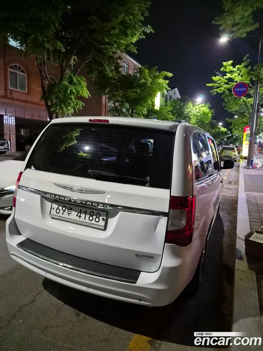 Chrysler Grand Voyager 2014 — 7