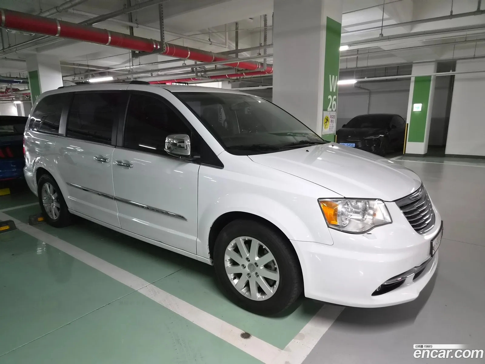 Chrysler Grand Voyager 2014 — 17