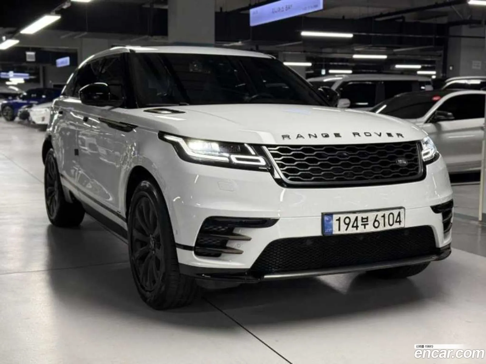 Land Rover Range Rover Velar 2017 — 3