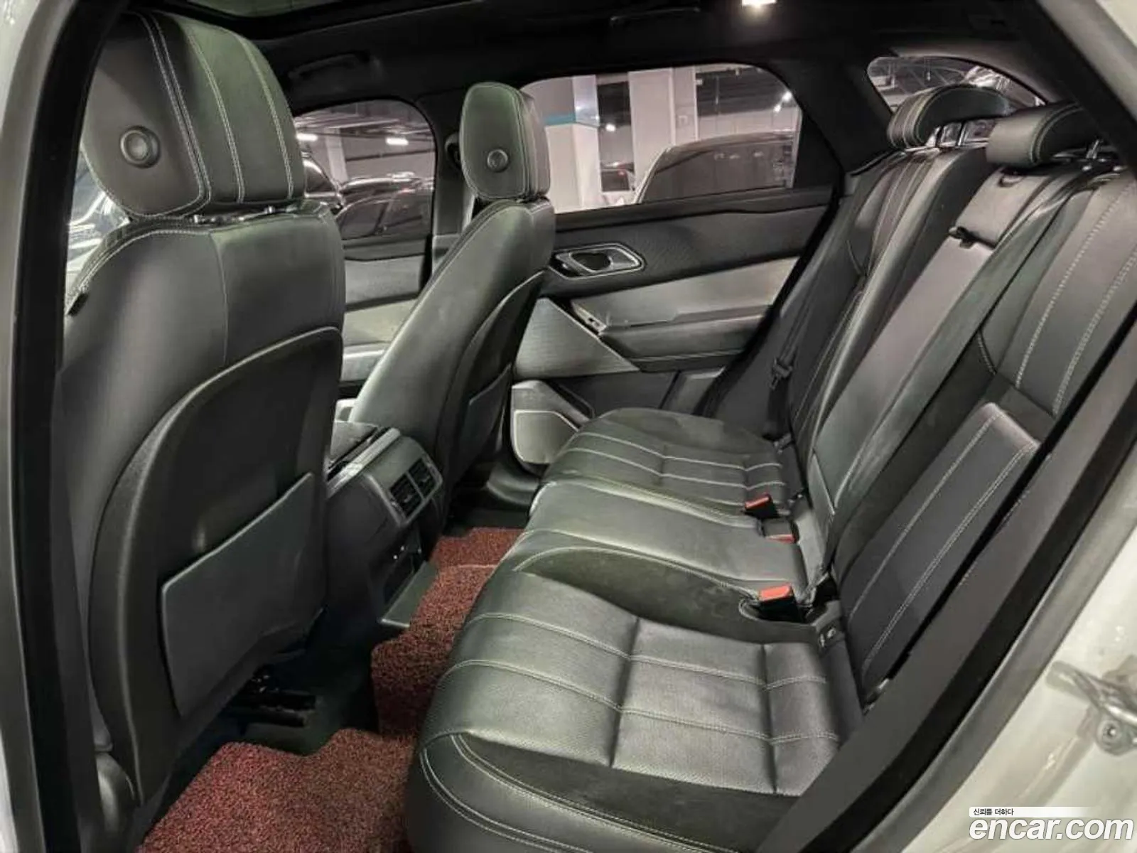 Land Rover Range Rover Velar 2017 — 2